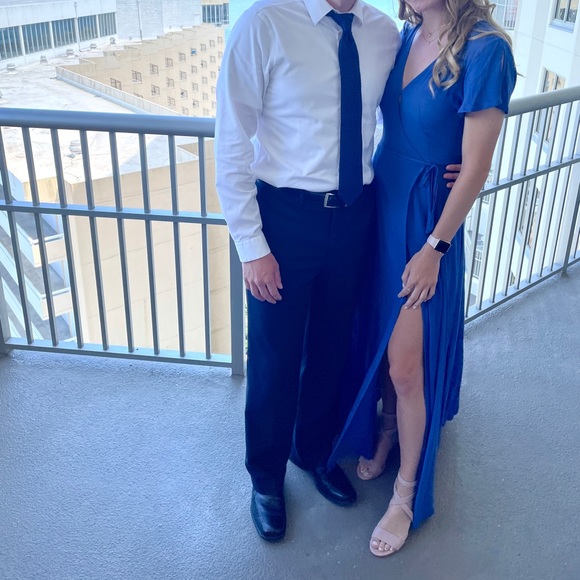 Lulu’s Wrap Maxi Dress - Picture 2 of 4